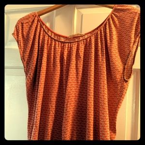 Orange and white flattering top